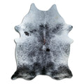 Salt & Pepper Kuhfell, ca. 220 × 170 cm, von oben fotografiert: genau das Fell, das Sie erhalten