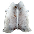 Salt & Pepper Kuhfell, ca. 190 × 180 cm, von oben fotografiert: genau das Fell, das Sie erhalten