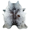 Salt & Pepper Kuhfell, ca. 220 × 190 cm, von oben fotografiert: genau das Fell, das Sie erhalten