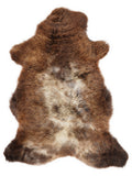 Mehrfarbiges britisches Lammfell, ca. 110 × 65 cm, von oben fotografiert: genau das Fell, das Sie erhalten